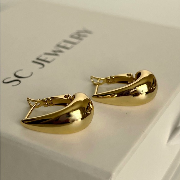 Drop Earrings 14k Gold Plated Modern Earrings - Picture 5 of 10